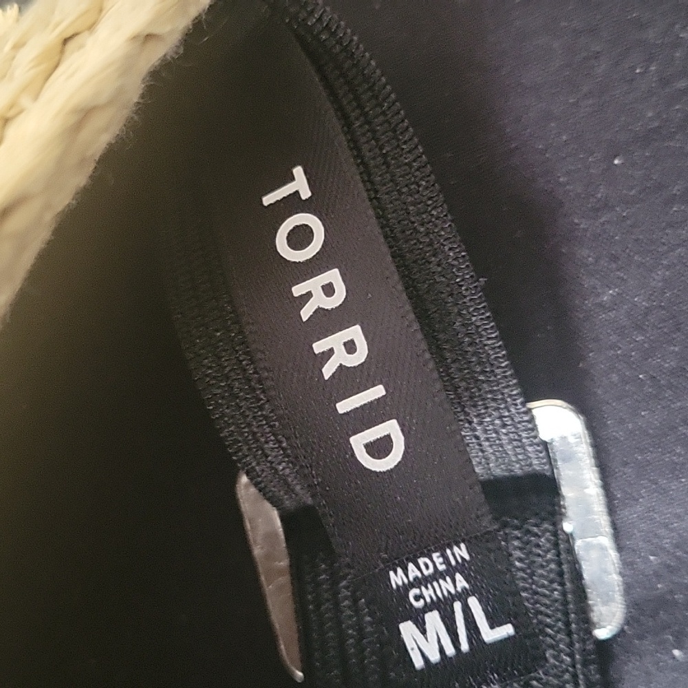 Torrid Woven Straw Visor - Picture 6 of 6